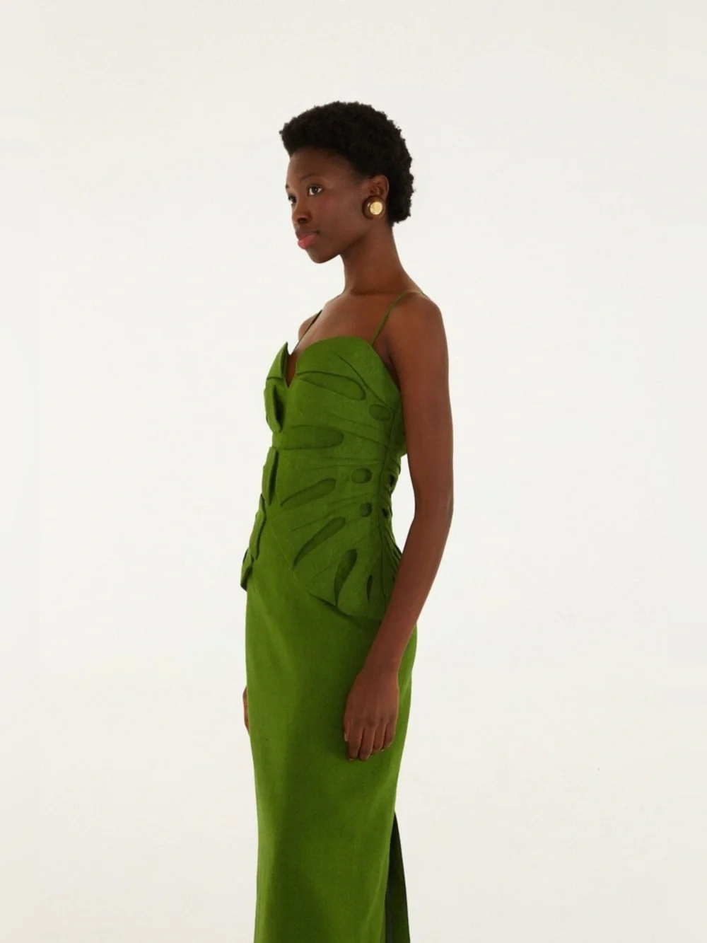 Farm Rio: Green Monstera Leaf Sleeveless Euroflax Premium Linen Maxi
Dress - Picture 2 of 14